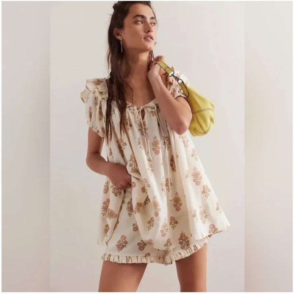 FREE PEOPLE MAGGIE MAE BLOUSE & SHORT SET